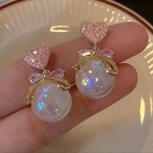 New Pink And Gold Heart Faux Pearl Bow Drop Earrings